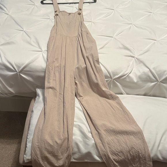 Amazon Essentials Light Tan Jumpsuit - Picture 2 of 9